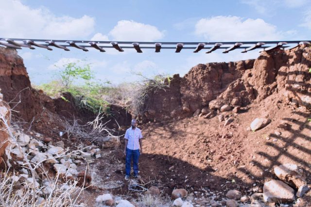 How often do you get to see a suspended railway line? This photo was taken somewhere along the Kenya - Tanzania border in October 2015.